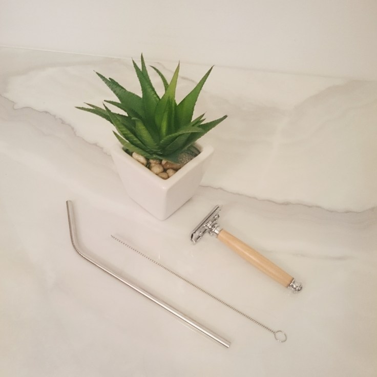 Stainless steel straw and safety razor. Zero-Waste Essentials. www.localmissnaomi.wordpress,com